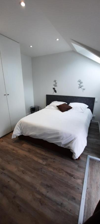 Les Appartements De La B Saint-Benoît-des-Ondes Exterior foto